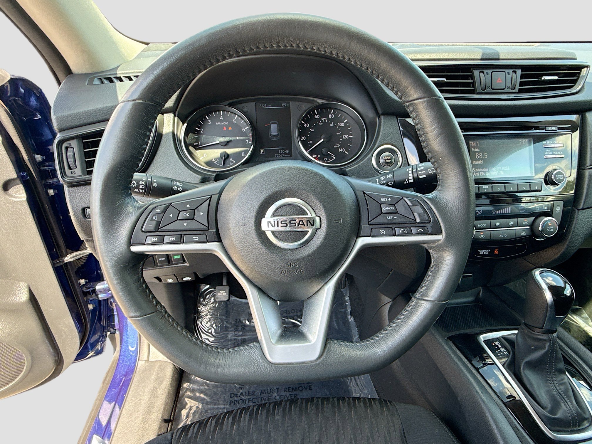 Used 2017 Nissan Rogue SV FWD image 37