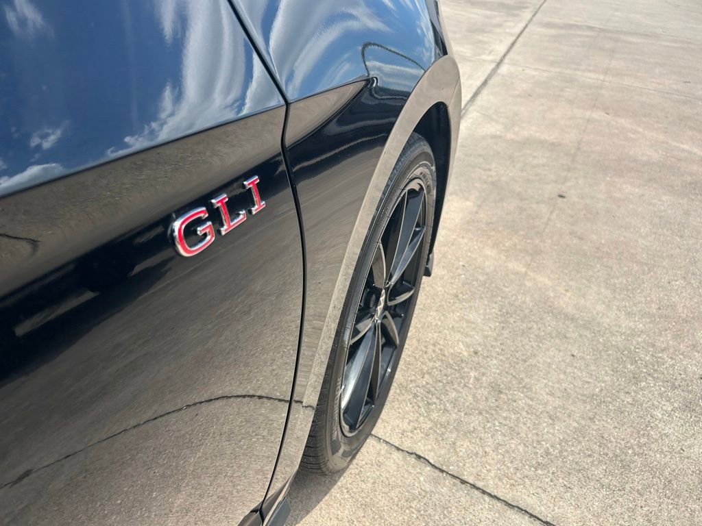 Certified 2025 Volkswagen Jetta GLI Autobahn w/ GLI Black Package FWD image 34