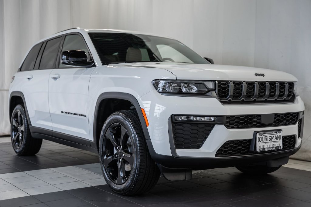 Certified 2026 Jeep Grand Cherokee Limited w/ Limited Altitude Package