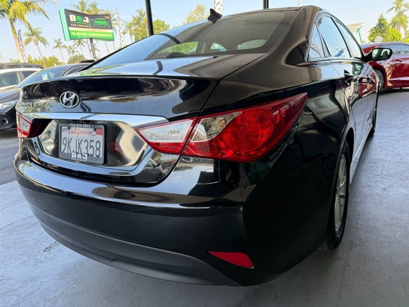 Used 2014 Hyundai Sonata GLS w/ Popular Equipment Group 2 FWD image 10