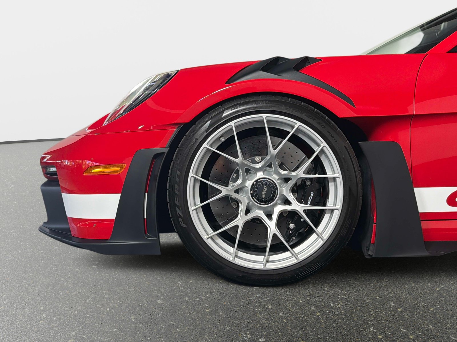 Used 2025 Porsche 911 GT3 RS RWD image 13