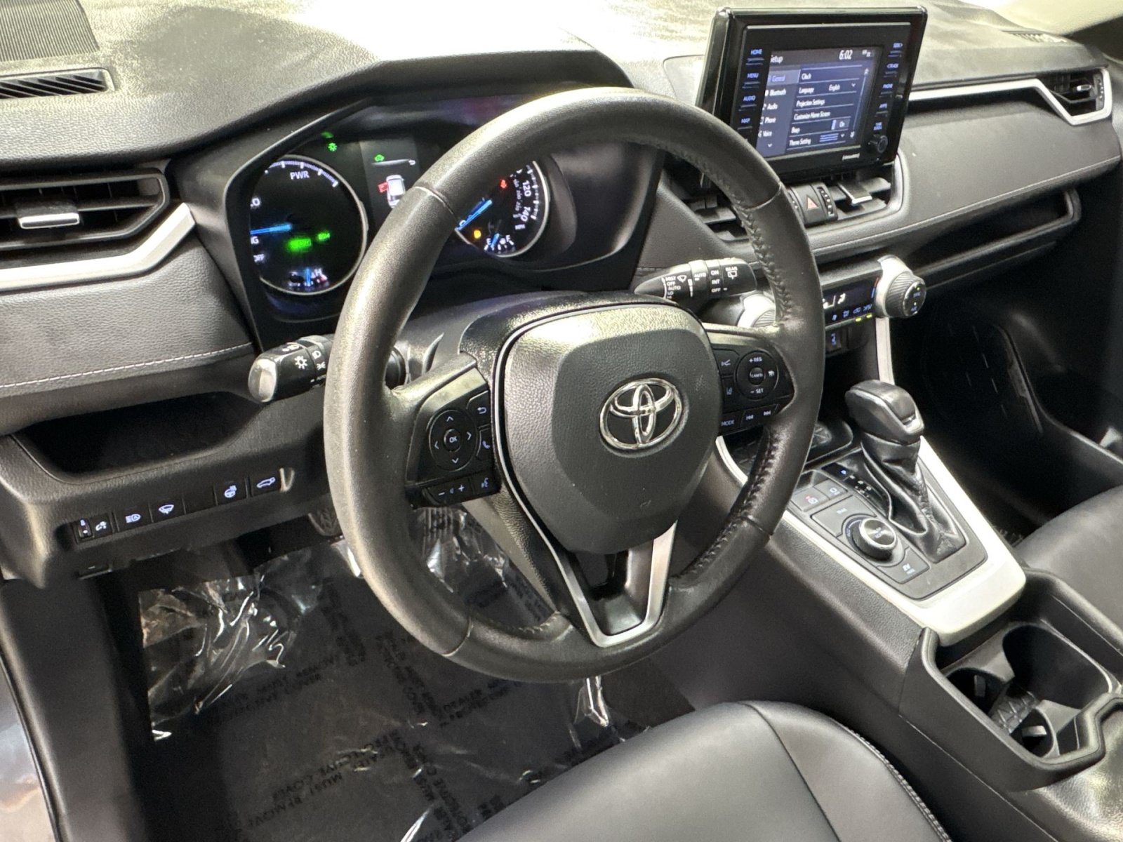 Used 2021 Toyota RAV4 XLE Premium AWD/4WD image 13