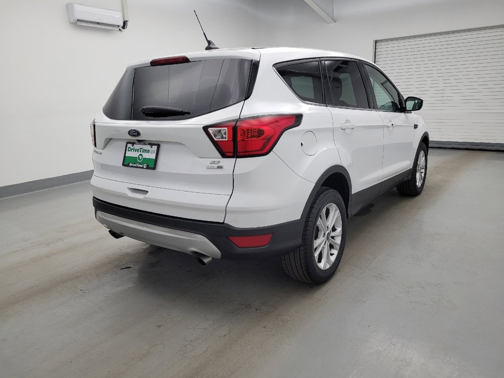Used 2019 Ford Escape SE AWD/4WD image 9