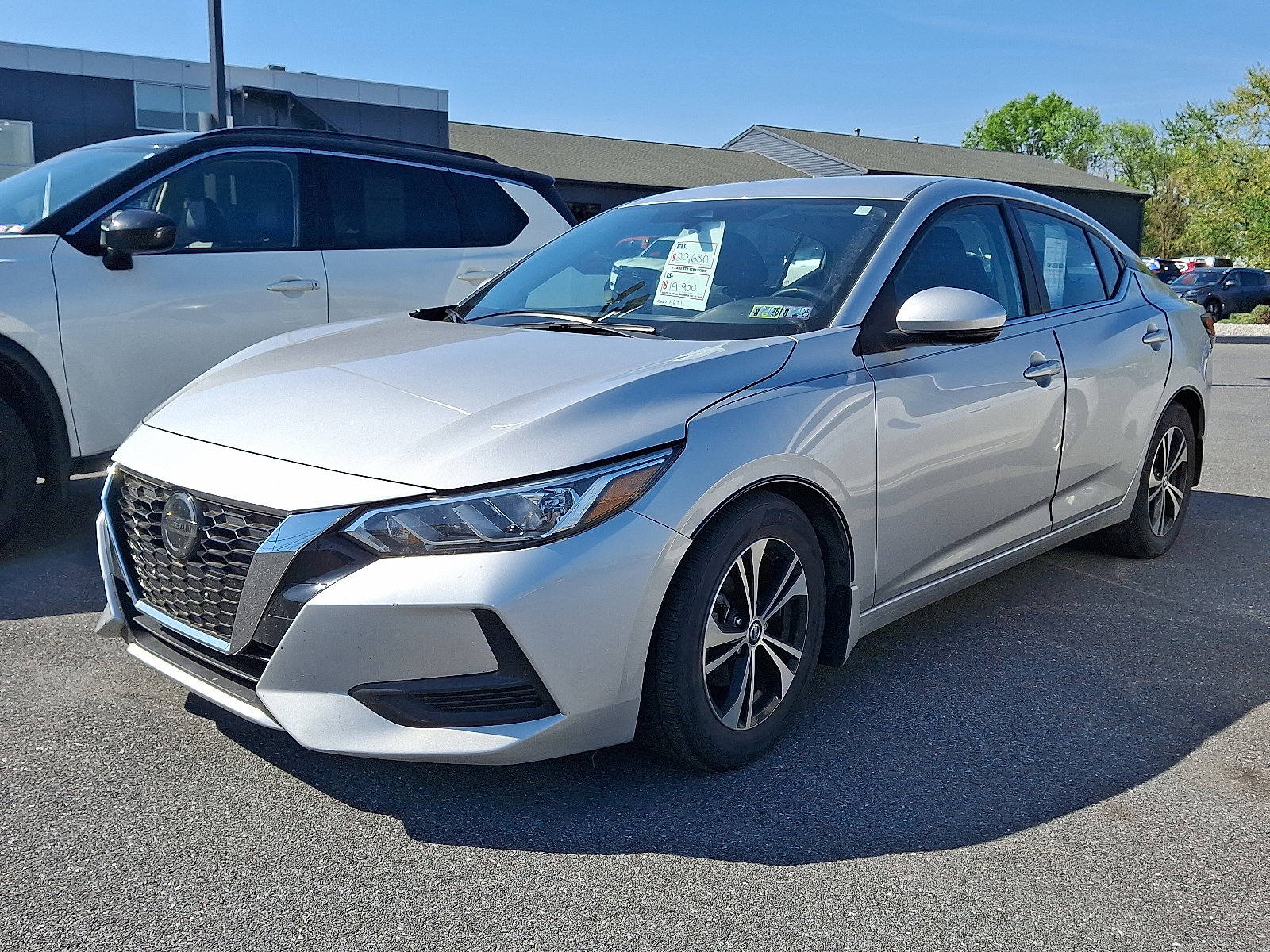 Used 2020 Nissan Sentra SV w/ Trunk Package FWD image 2