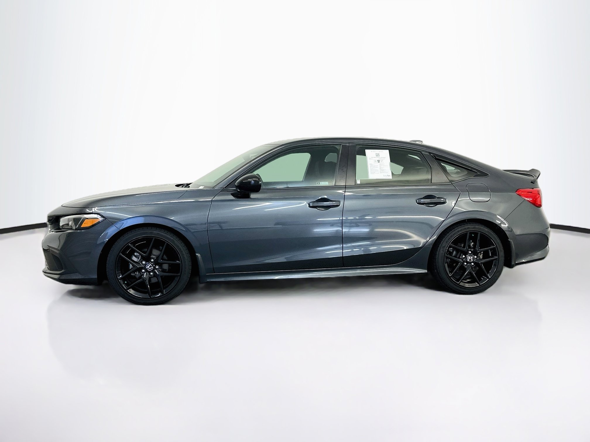 Used 2024 Honda Civic Sport image 4