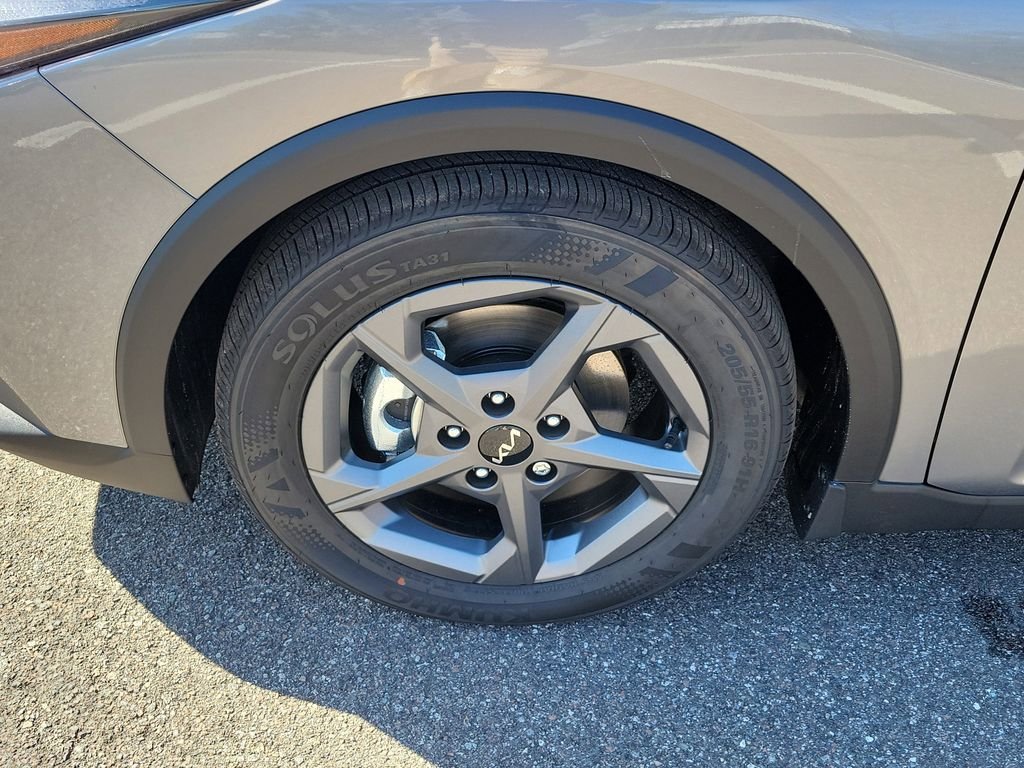 New 2026 Kia K4 LXS image 35