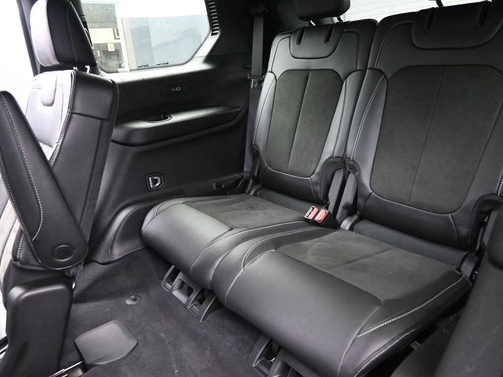Used 2023 Jeep Grand Cherokee L Laredo AWD/4WD image 15