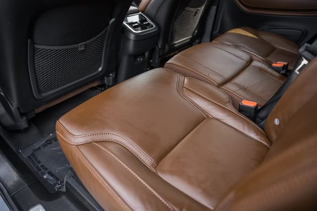 Used 2023 Volvo XC90 B6 Ultimate w/ Lounge Package image 35
