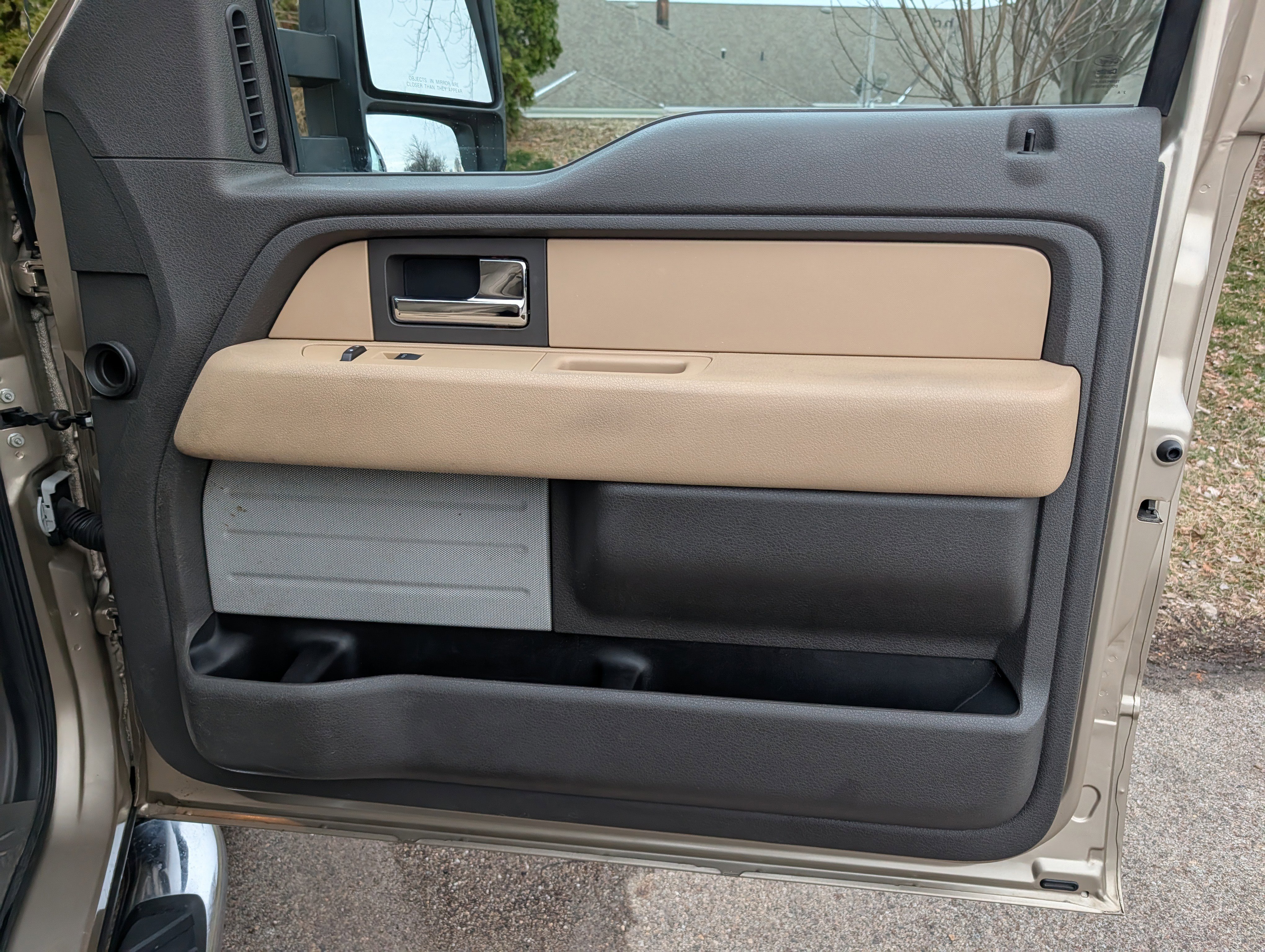 Used 2013 Ford F150 XLT w/ Luxury Equipment Group image 28