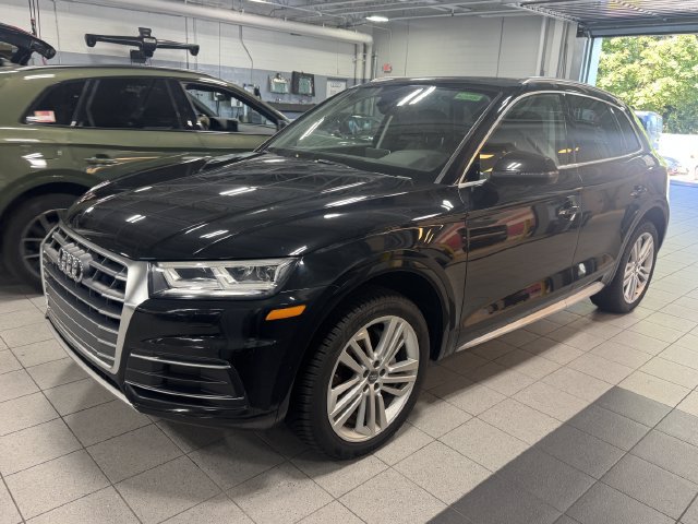Used 2019 Audi Q5 2.0T Premium Plus w/ Premium Plus Package AWD/4WD image 8