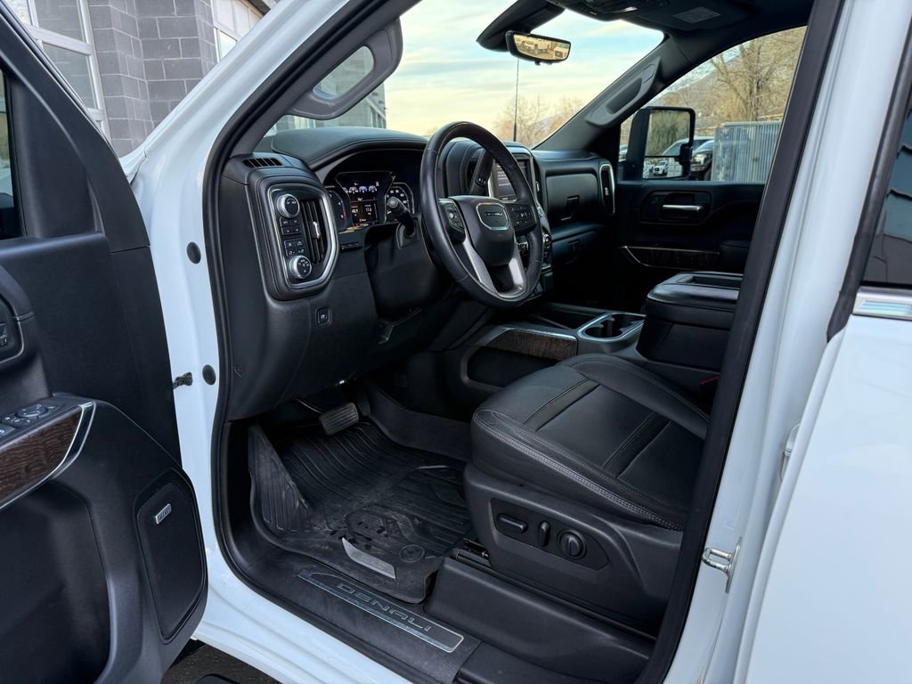 Used 2020 GMC Sierra 2500 Denali w/ Denali Ultimate Package image 35