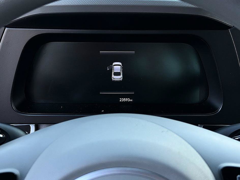 Certified 2024 Hyundai Elantra SE FWD image 11