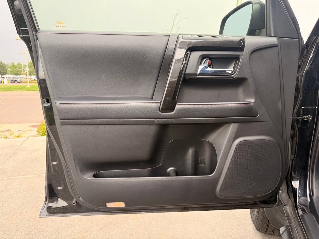 Used 2021 Toyota 4Runner TRD Pro AWD/4WD image 9