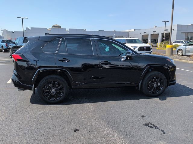 Certified 2024 Toyota RAV4 SE image 8