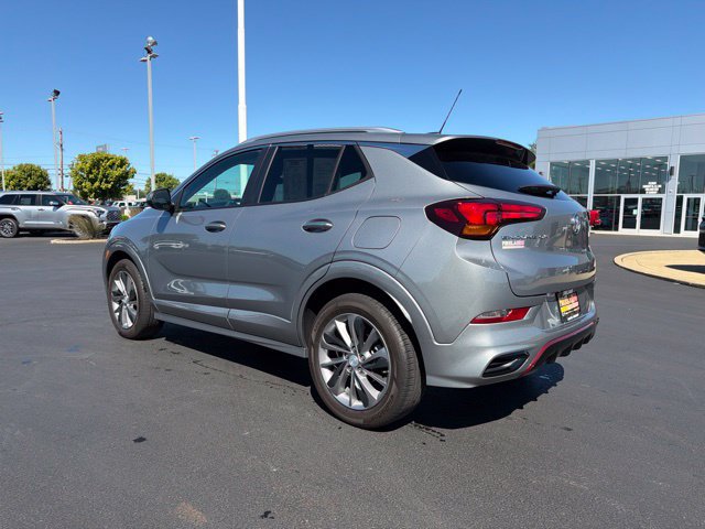 Used 2023 Buick Encore GX Select w/ Sport Touring Package FWD image 5