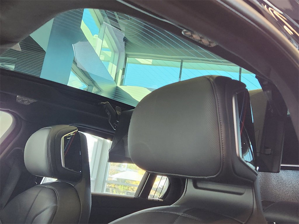 New 2026 BMW i7 xDrive60 w/ Executive Package image 22