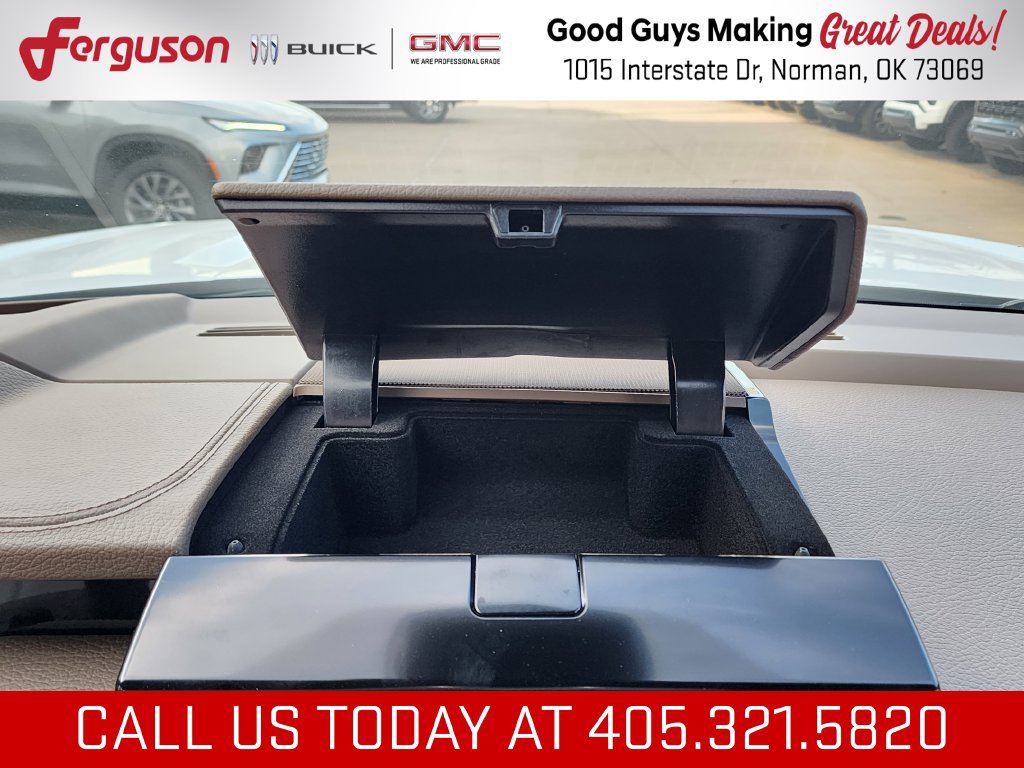 New 2026 GMC Yukon Denali w/ Denali Reserve Package AWD/4WD image 33