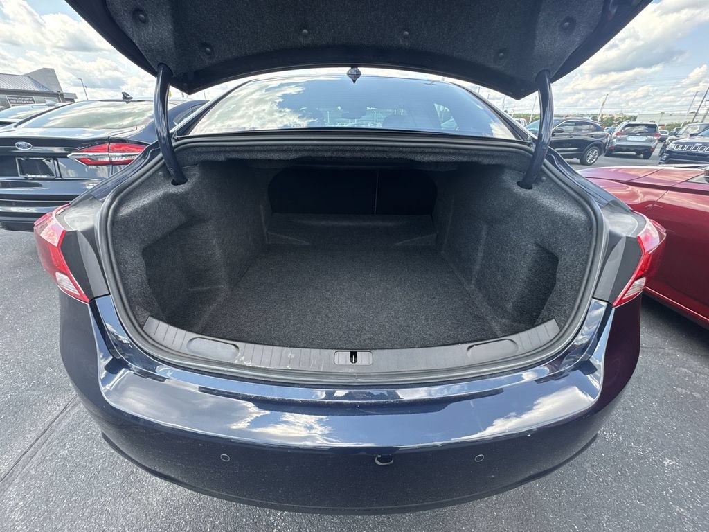 Used 2016 Chevrolet Impala LTZ FWD image 29