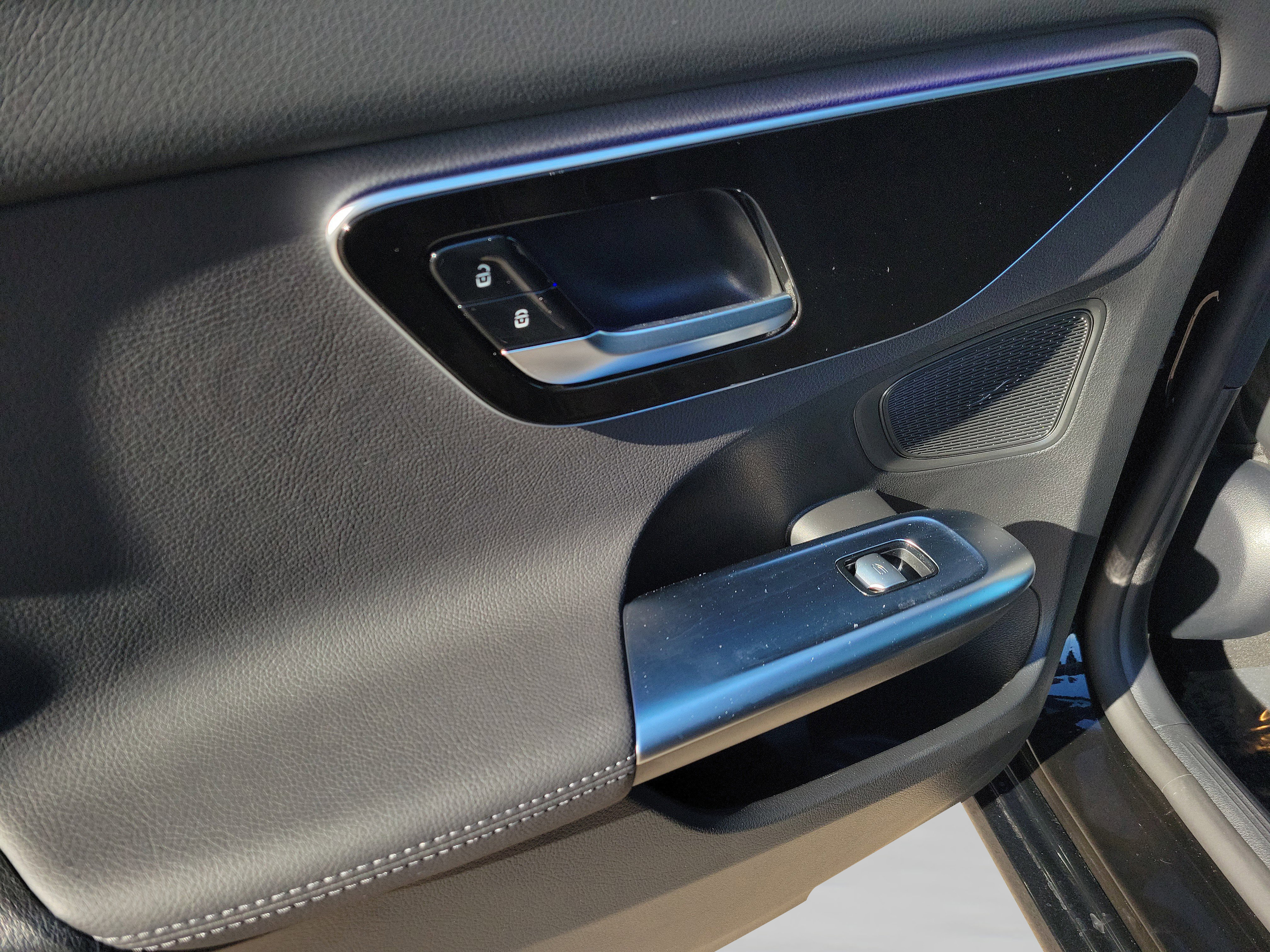 Certified 2025 Mercedes-Benz C 300 4MATIC Sedan image 12