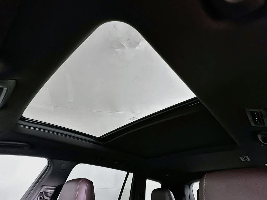 Used 2020 Cadillac XT6 Premium Luxury FWD image 32