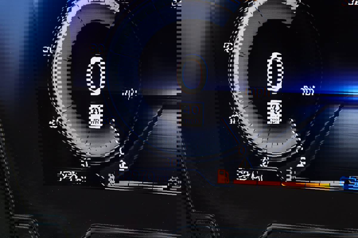 Used 2019 BMW i8 Roadster image 23