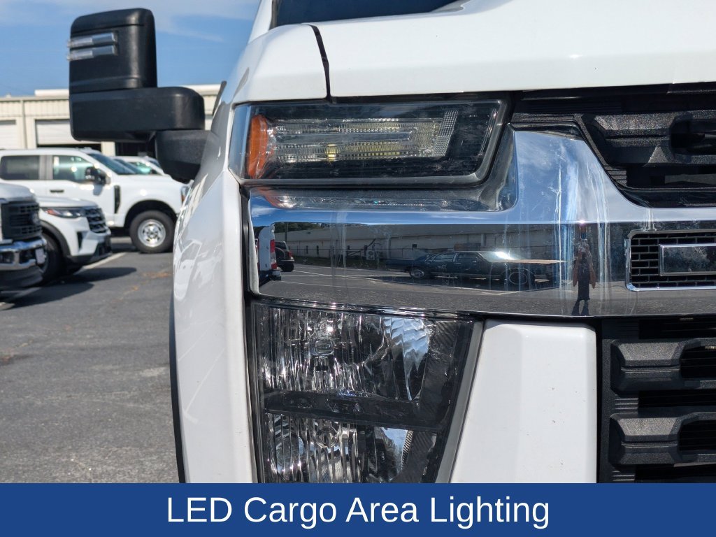 Used 2021 Chevrolet Silverado 2500 LT w/ Convenience Package AWD/4WD image 12