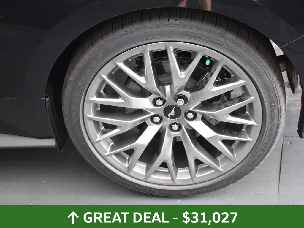 Used 2024 Ford Mustang Premium image 15