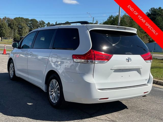 Used 2011 Toyota Sienna XLE image 5