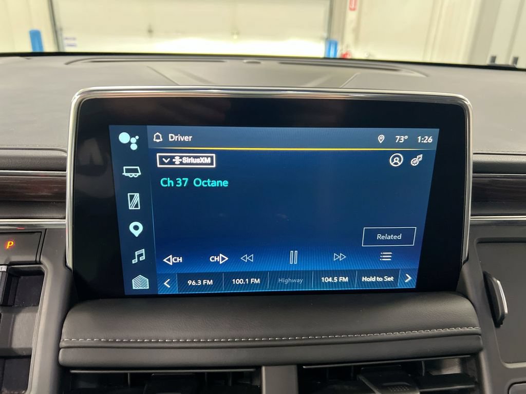 Used 2024 Chevrolet Tahoe Z71 AWD/4WD image 14