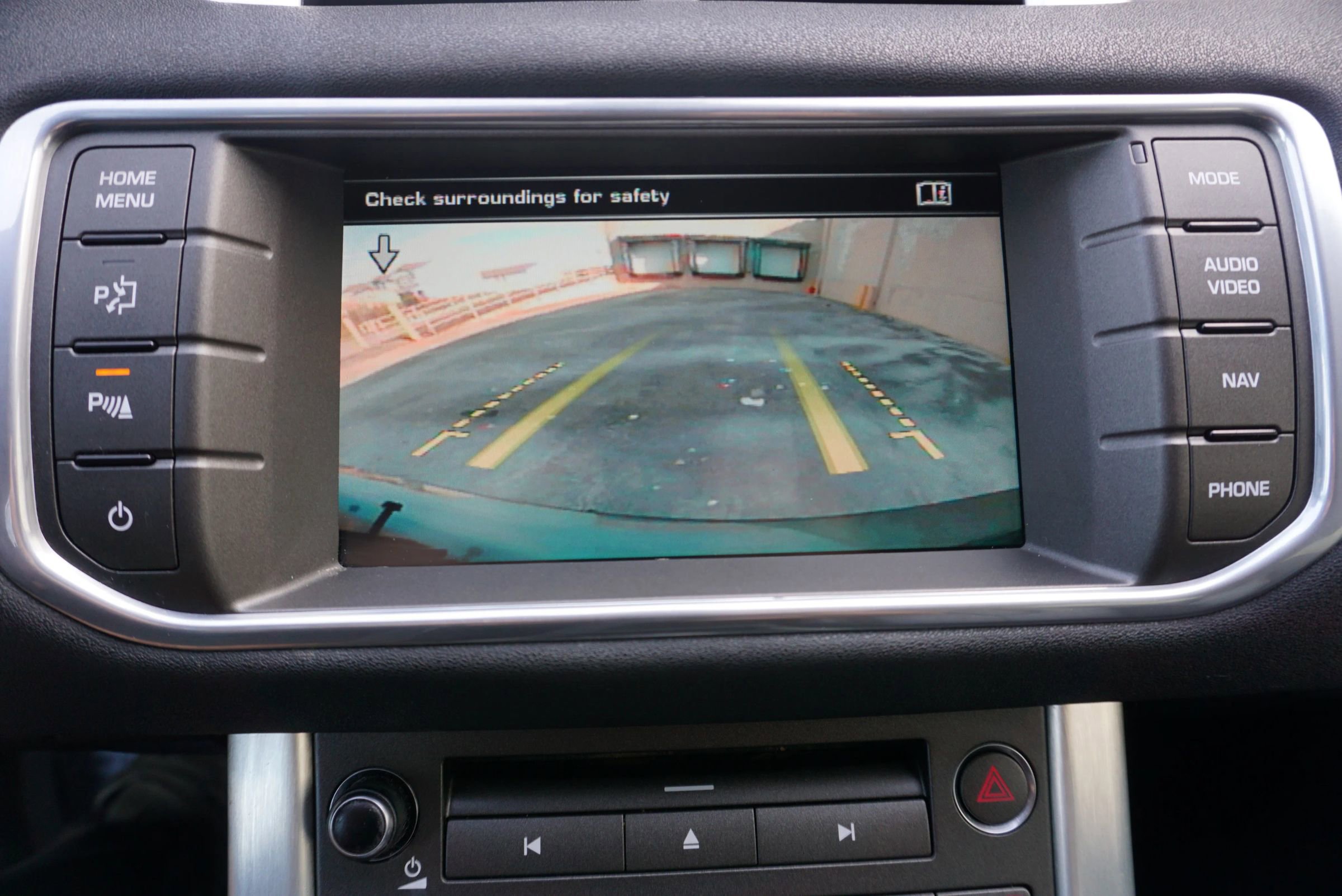 Used 2015 Land Rover Range Rover Evoque Dynamic AWD/4WD image 39