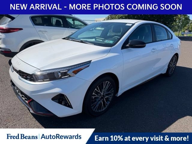 Used 2023 Kia Forte GT-Line w/ GT-Line Technology Package FWD image 3