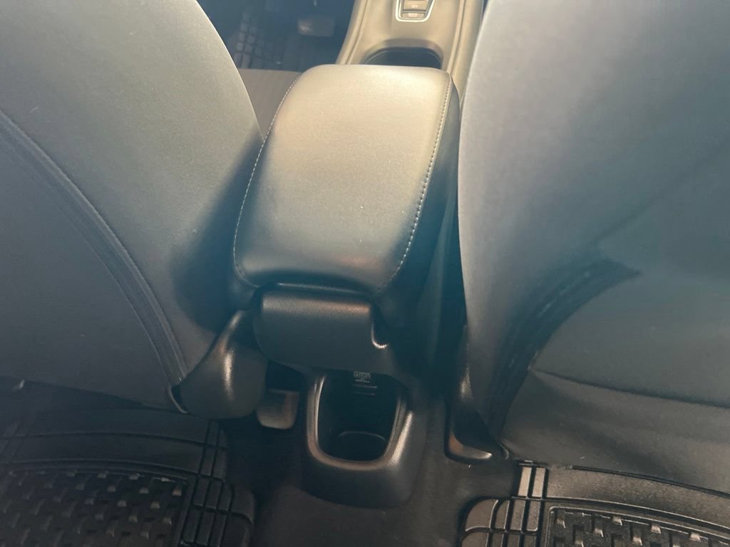 Used 2017 Honda HR-V EX image 19