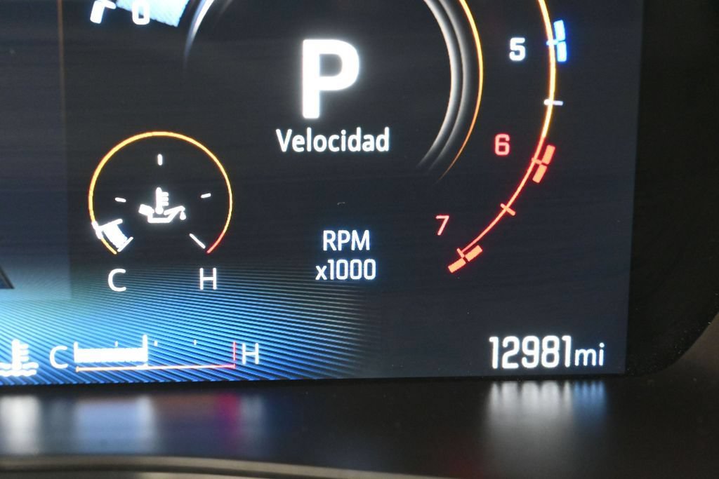 Used 2025 Chevrolet Colorado LT RWD image 10