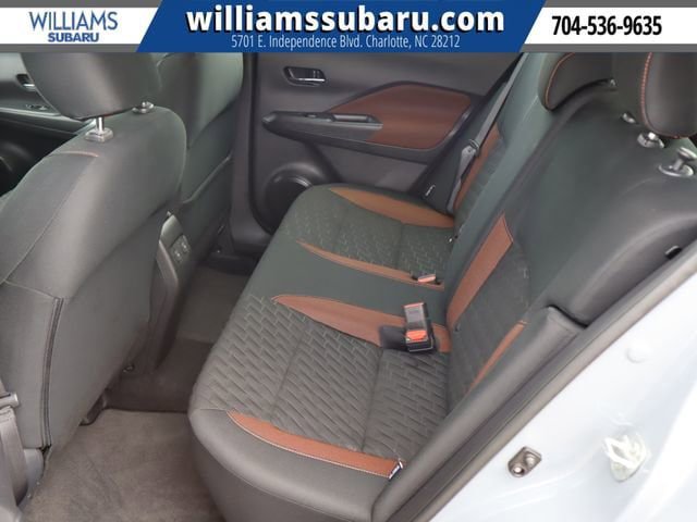 Used 2021 Nissan Kicks SR image 32