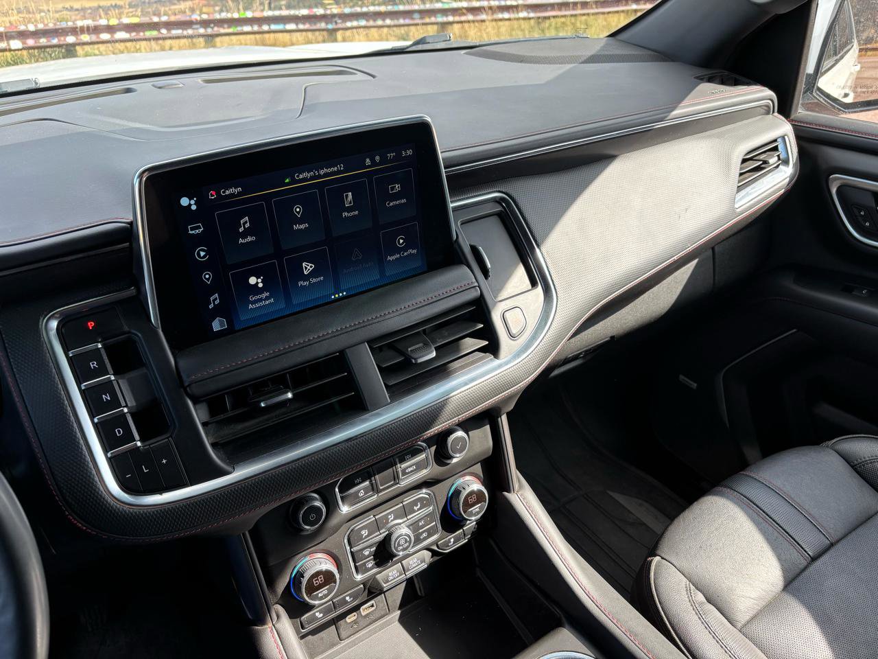 Used 2023 Chevrolet Suburban RST w/ Luxury Package image 18