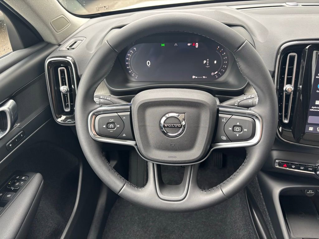 New 2026 Volvo XC40 B5 Plus w/ Protection Package Premier image 10