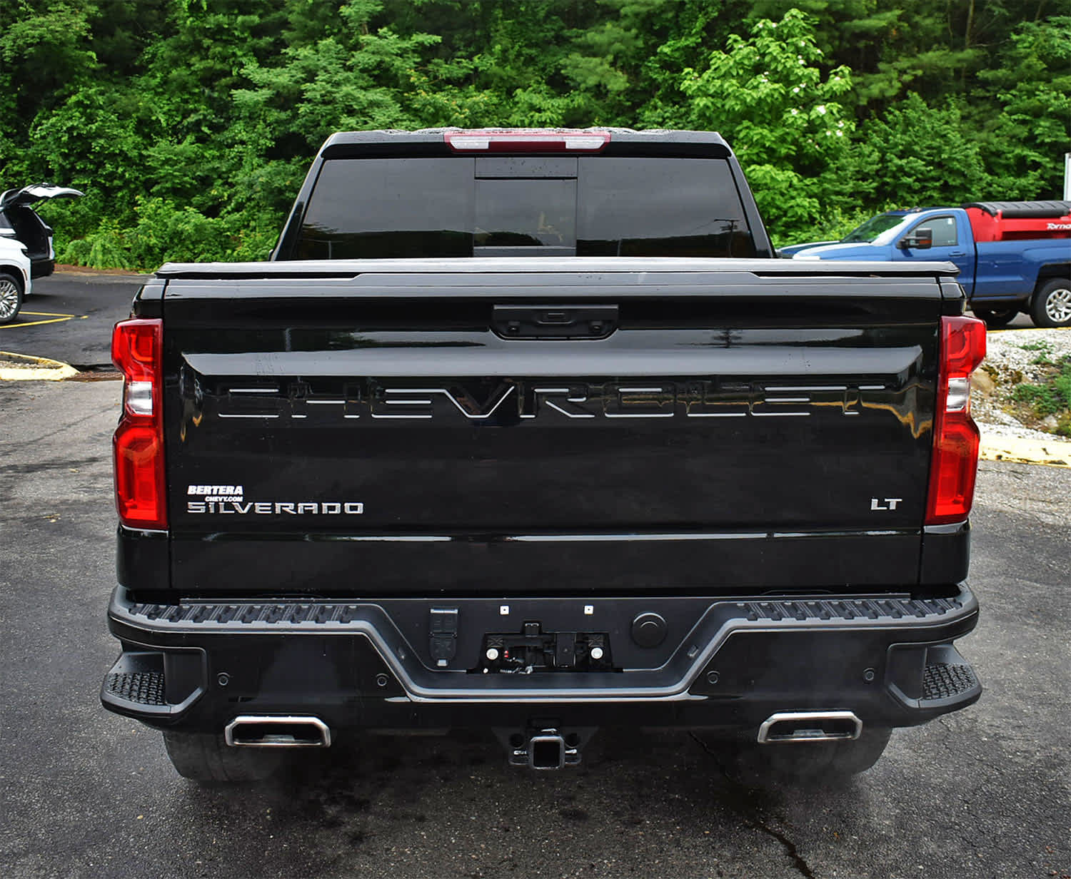 Used 2024 Chevrolet Silverado 1500 LT Trail Boss w/ LT Trail Boss Premium Package AWD/4WD image 7