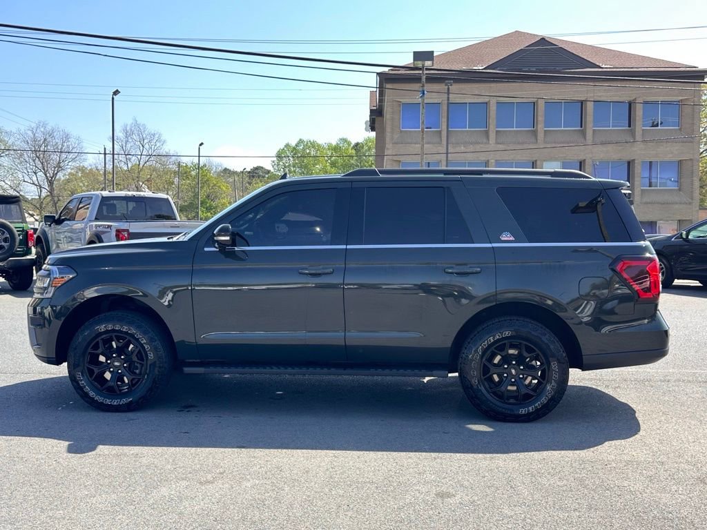 Used 2022 Ford Expedition Timberline image 3