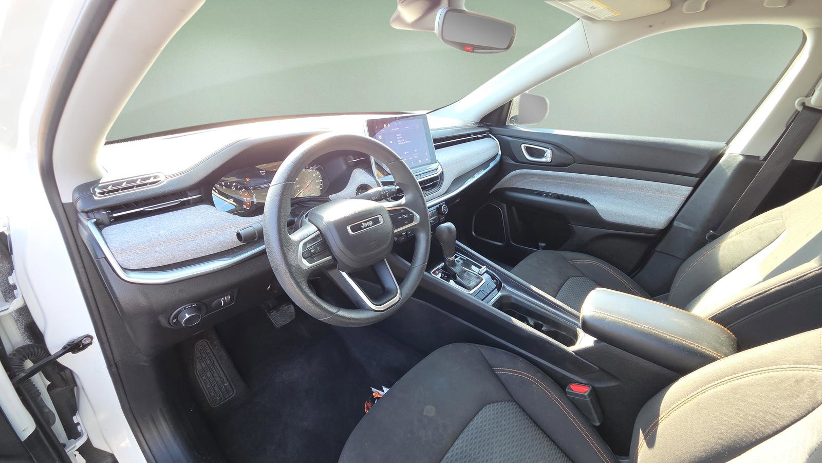 Used 2022 Jeep Compass Sport image 24