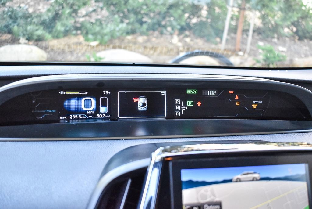 Used 2018 Toyota Prius Prime Premium w/ Carpet Mat Package image 21