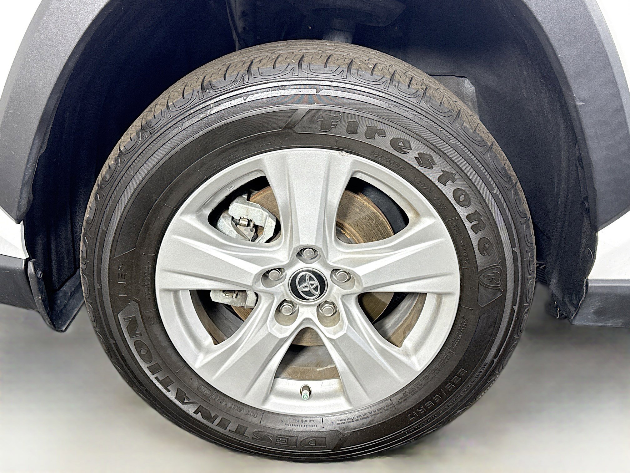 Used 2021 Toyota RAV4 XLE image 38