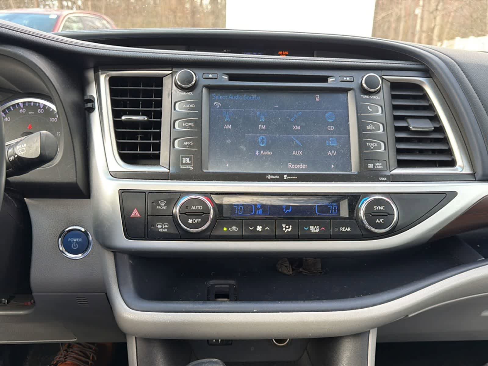 Used 2015 Toyota Highlander Limited image 14