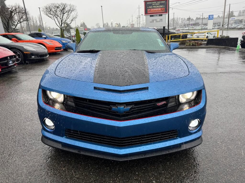 Used 2013 Chevrolet Camaro SS w/ Hot Wheels Special Edition image 12