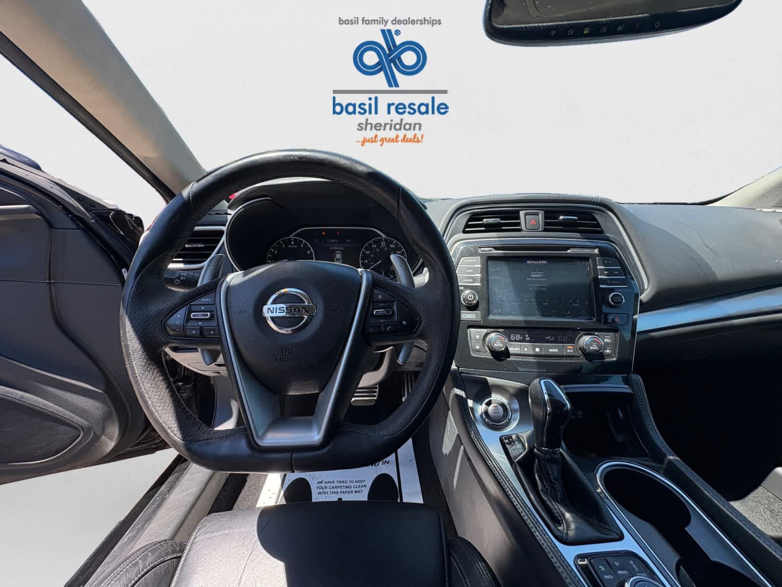 Used 2017 Nissan Maxima SR w/ Midnight Edition FWD image 15