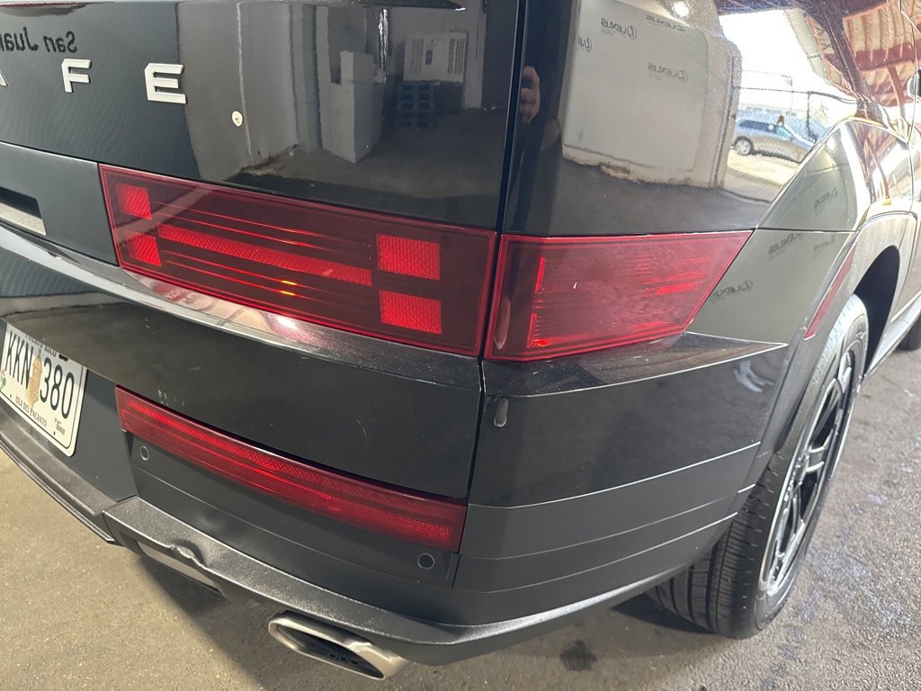 Used 2024 Hyundai Santa Fe SE image 16