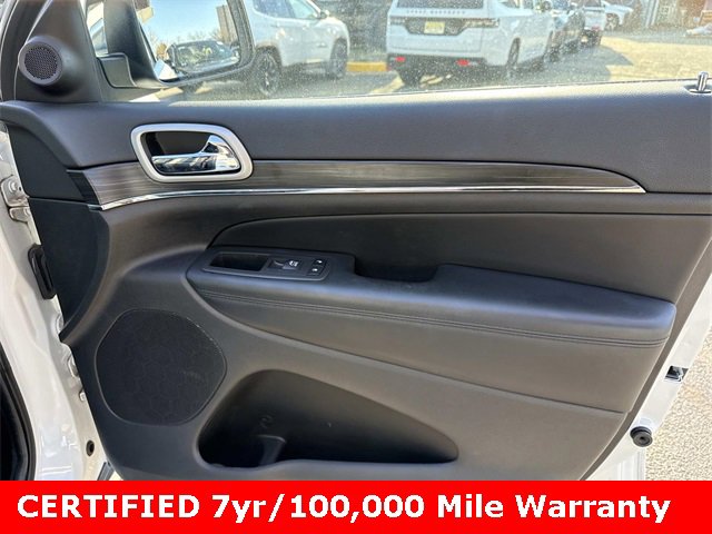 Certified 2022 Jeep Grand Cherokee Limited image 8