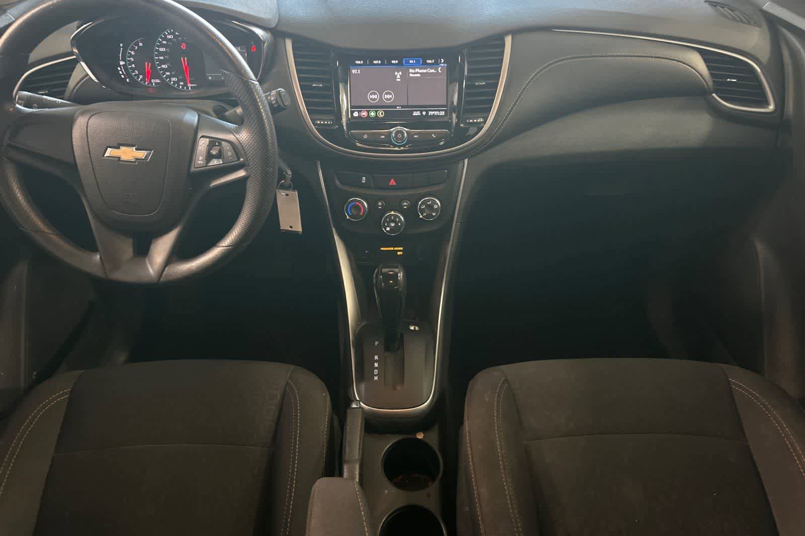 Used 2020 Chevrolet Trax LS FWD image 4