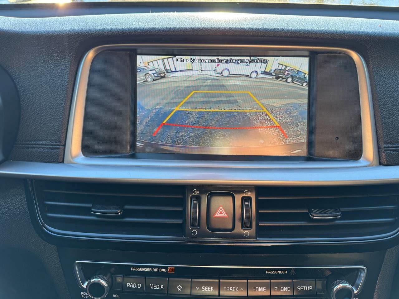 Used 2020 Kia Optima LX image 13