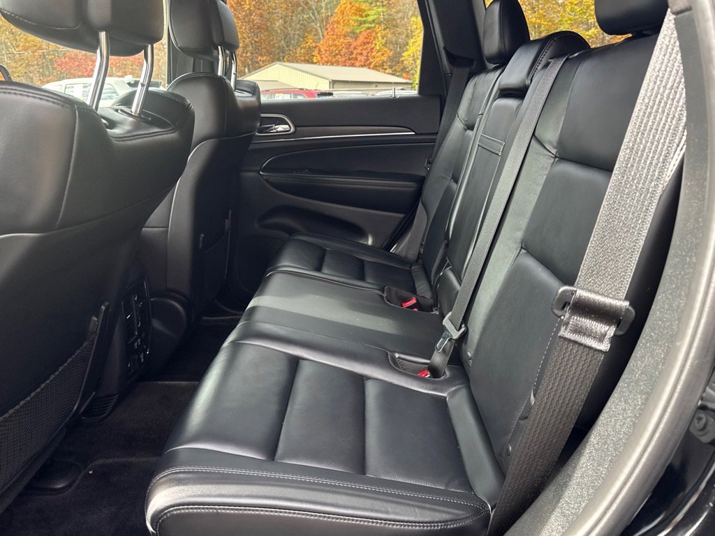 Used 2018 Jeep Grand Cherokee Limited image 9