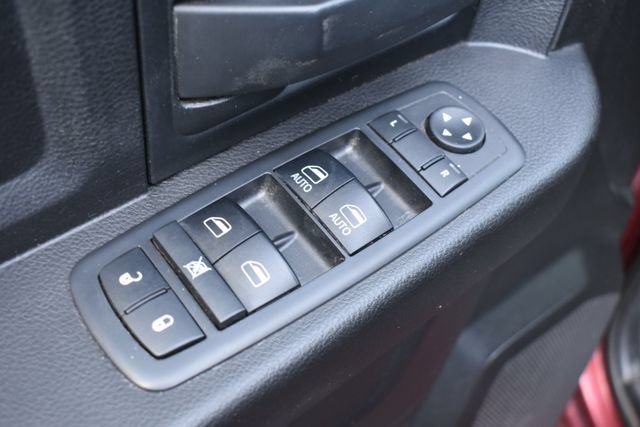 Used 2019 RAM 1500 Express w/ Wheel & Sound Group AWD/4WD image 17